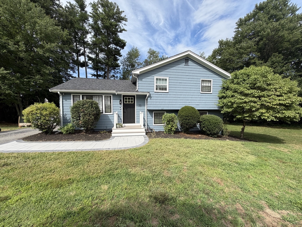 23 Lambert Cir, Marlborough, Massachusetts, 3 Bedrooms Bedrooms, 5 Rooms Rooms,2 BathroomsBathrooms,Residential,For Sale,Lambert Cir,73556345