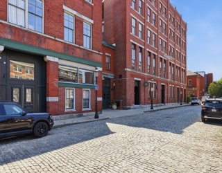172 Middle St, Lowell, Massachusetts, 1 Bedroom Bedrooms, 2 Rooms Rooms,1 BathroomBathrooms,Residential,For Sale,Middle St,73556360