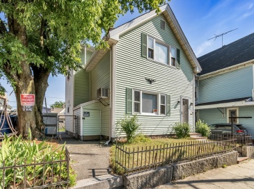 378 Haverhill St, Lawrence, Massachusetts, 3 Bedrooms Bedrooms, 9 Rooms Rooms,3 BathroomsBathrooms,Residential Income,For Sale,Haverhill St,73556368 378 Haverhill St, Lawrence, Massachusetts, 3 Bedrooms Bedrooms, 9 Rooms Rooms,3 BathroomsBathrooms,Residential Income,For Sale,Haverhill St,73556368