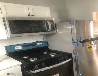 13 Hall Street, New Bedford, Massachusetts, 3 Bedrooms Bedrooms, 5 Rooms Rooms,1 BathroomBathrooms,Residential Lease,For Rent,Hall Street,73556339