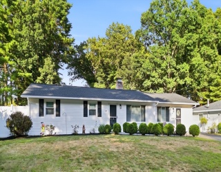 67 Leigh St., Framingham, Massachusetts, 3 Bedrooms Bedrooms, 7 Rooms Rooms,2 BathroomsBathrooms,Residential,For Sale,Leigh St.,73556146