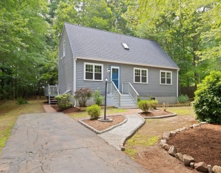 18 Great Meadow Dr, Carver, Massachusetts, 4 Bedrooms Bedrooms, 6 Rooms Rooms,2 BathroomsBathrooms,Residential,For Sale,Great Meadow Dr,73556386