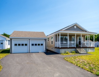 32 Onyx Path, Gardner, Massachusetts, 3 Bedrooms Bedrooms, 6 Rooms Rooms,2 BathroomsBathrooms,Residential,For Sale,Onyx Path,73554328