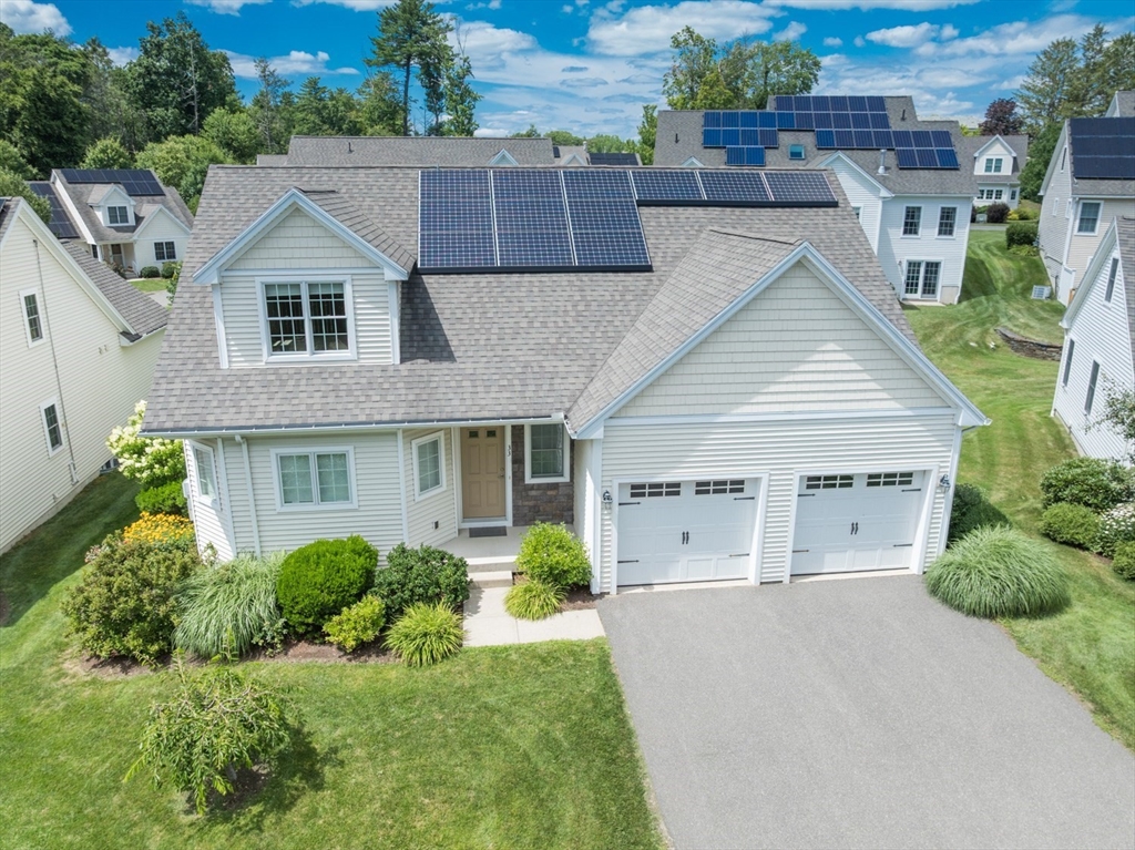 20 Bridge Rd, Northampton, Massachusetts, 3 Bedrooms Bedrooms, 7 Rooms Rooms,3 BathroomsBathrooms,Residential,For Sale,Bridge Rd,73554516