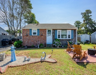 26 Wixon Rd, Dennis, Massachusetts, 3 Bedrooms Bedrooms, 5 Rooms Rooms,1 BathroomBathrooms,Residential,For Sale,Wixon Rd,73556152