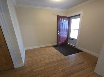 10-12 Alcott Park, Malden, Massachusetts, 3 Bedrooms Bedrooms, 8 Rooms Rooms,2 BathroomsBathrooms,Residential Lease,For Rent,Alcott Park,73556173