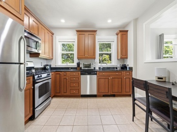 314 Water St, Wakefield, Massachusetts, 1 Bedroom Bedrooms, 3 Rooms Rooms,1 BathroomBathrooms,Residential,For Sale,Water St,73556036