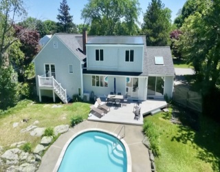 8 Marbee Rd, Rockport, Massachusetts, 4 Bedrooms Bedrooms, 7 Rooms Rooms,3 BathroomsBathrooms,Residential,For Sale,Marbee Rd,73556181
