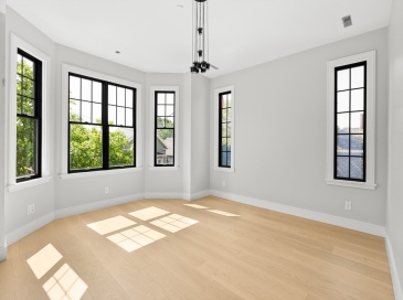 34 Pinckney St, Somerville, Massachusetts, 3 Bedrooms Bedrooms, 5 Rooms Rooms,2 BathroomsBathrooms,Residential Lease,For Rent,Pinckney St,73555768