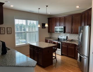 2 Francis Dr., Andover, Massachusetts, 2 Bedrooms Bedrooms, 5 Rooms Rooms,2 BathroomsBathrooms,Residential,For Sale,Francis Dr.,73556074