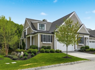11 Baiting Brook Rd, Framingham, Massachusetts, 2 Bedrooms Bedrooms, 7 Rooms Rooms,2.5 BathroomsBathrooms,Residential,For Sale,Baiting Brook Rd,73518076