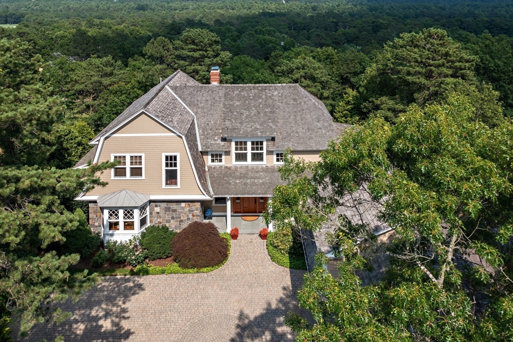 12 Stones Throw, Plymouth, Massachusetts, 3 Bedrooms Bedrooms, 11 Rooms Rooms,4.5 BathroomsBathrooms,Residential,For Sale,Stones Throw,73497166