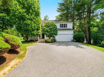 876 Central Ave, Needham, Massachusetts, 4 Bedrooms Bedrooms, 8 Rooms Rooms,3.5 BathroomsBathrooms,Residential,For Sale,Central Ave,73535320