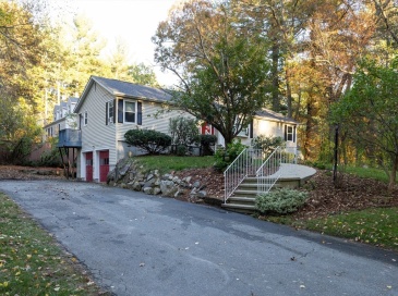 11 Edgeworth Street, Billerica, Massachusetts, 3 Bedrooms Bedrooms, 8 Rooms Rooms,3 BathroomsBathrooms,Residential,For Sale,Edgeworth Street,73485631