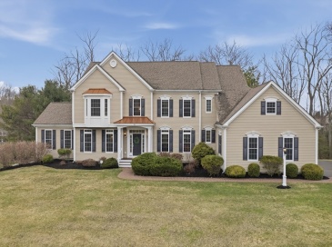 74 Canterbury Hill Road, Acton, Massachusetts, 4 Bedrooms Bedrooms, 11 Rooms Rooms,3.5 BathroomsBathrooms,Residential,For Sale,Canterbury Hill Road,73494467