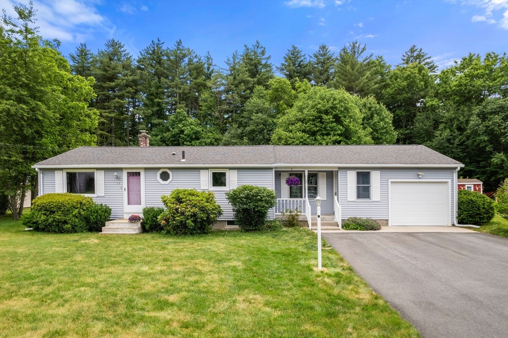 25 Wehr Rd, Hampden, Massachusetts, 3 Bedrooms Bedrooms, 6 Rooms Rooms,1 BathroomBathrooms,Residential,For Sale,Wehr Rd,73531909