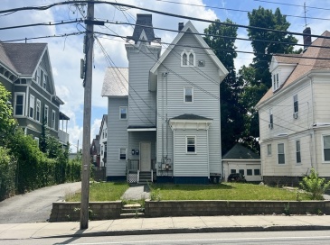 232 Pleasant Street, Brockton, Massachusetts, 3 Bedrooms Bedrooms, 5 Rooms Rooms,1 BathroomBathrooms,Residential Lease,For Rent,Pleasant Street,73533807 232 Pleasant Street, Brockton, Massachusetts, 3 Bedrooms Bedrooms, 5 Rooms Rooms,1 BathroomBathrooms,Residential Lease,For Rent,Pleasant Street,73533807