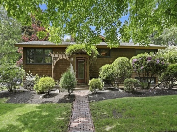15 Thornberry Rd, Winchester, Massachusetts, 4 Bedrooms Bedrooms, 11 Rooms Rooms,3 BathroomsBathrooms,Residential,For Sale,Thornberry Rd,73529811 15 Thornberry Rd, Winchester, Massachusetts, 4 Bedrooms Bedrooms, 11 Rooms Rooms,3 BathroomsBathrooms,Residential,For Sale,Thornberry Rd,73529811