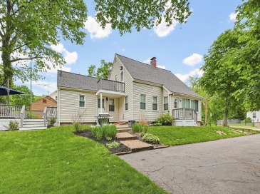 266 N Franklin St, Holbrook, Massachusetts, 3 Bedrooms Bedrooms, 7 Rooms Rooms,2 BathroomsBathrooms,Residential,For Sale,N Franklin St,73525396 266 N Franklin St, Holbrook, Massachusetts, 3 Bedrooms Bedrooms, 7 Rooms Rooms,2 BathroomsBathrooms,Residential,For Sale,N Franklin St,73525396