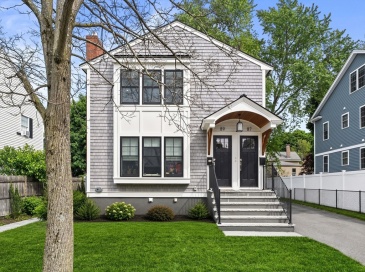 87 Palmer St, Arlington, Massachusetts, 2 Bedrooms Bedrooms, 5 Rooms Rooms,2 BathroomsBathrooms,Residential,For Sale,Palmer St,73533856