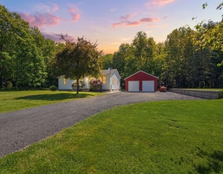 43 Long Plain Rd, Leverett, Massachusetts, 3 Bedrooms Bedrooms, 6 Rooms Rooms,2 BathroomsBathrooms,Residential,For Sale,Long Plain Rd,73528670