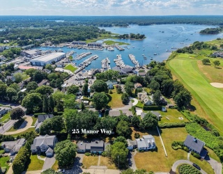 25 Manor Way, Barnstable, Massachusetts, 4 Bedrooms Bedrooms, 7 Rooms Rooms,4 BathroomsBathrooms,Residential,For Sale,Manor Way,73542014