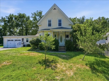 352 Beulah St, Whitman, Massachusetts, 4 Bedrooms Bedrooms, 9 Rooms Rooms,1.5 BathroomsBathrooms,Residential Lease,For Rent,Beulah St,73554588 352 Beulah St, Whitman, Massachusetts, 4 Bedrooms Bedrooms, 9 Rooms Rooms,1.5 BathroomsBathrooms,Residential Lease,For Rent,Beulah St,73554588