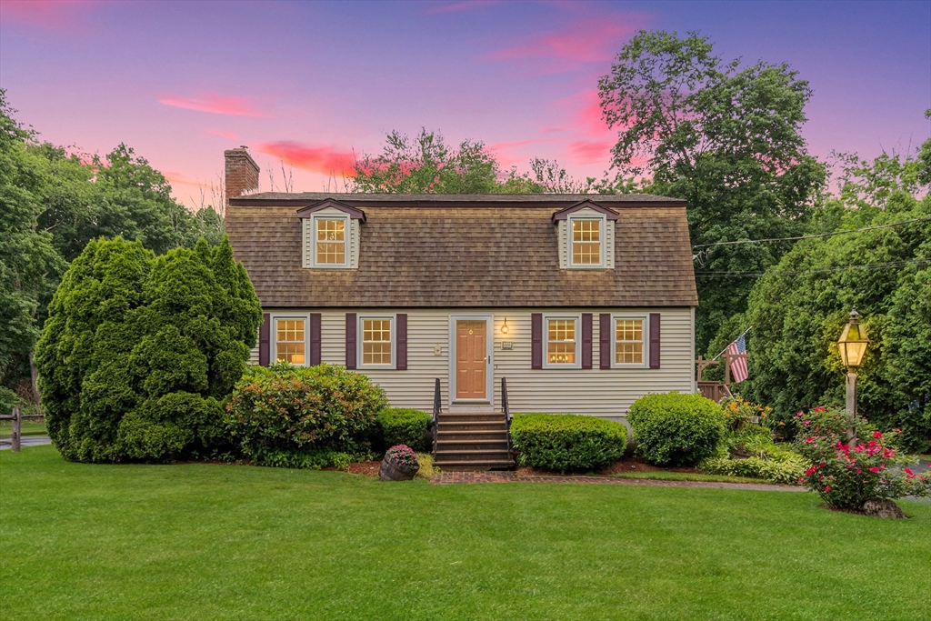 38 B Tory Fort Ln, Worcester, Massachusetts, 3 Bedrooms Bedrooms, 7 Rooms Rooms,2 BathroomsBathrooms,Residential,For Sale,Tory Fort Ln,73540534