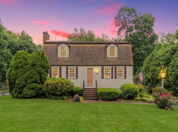 38 B Tory Fort Ln, Worcester, Massachusetts, 3 Bedrooms Bedrooms, 7 Rooms Rooms,2 BathroomsBathrooms,Residential,For Sale,Tory Fort Ln,73540534