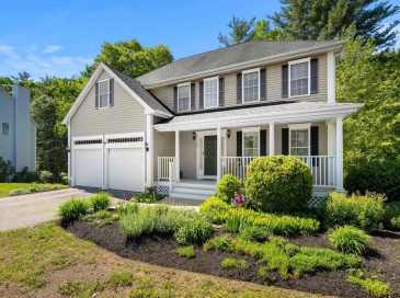 41 Daniel Lucy Way, Newburyport, Massachusetts, 4 Bedrooms Bedrooms, 8 Rooms Rooms,2.5 BathroomsBathrooms,Residential,For Sale,Daniel Lucy Way,73530929