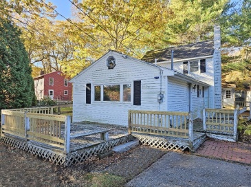 94 Clark Rd, Spencer, Massachusetts, 1 Bedroom Bedrooms, 4 Rooms Rooms,1 BathroomBathrooms,Residential,For Sale,Clark Rd,73465729 94 Clark Rd, Spencer, Massachusetts, 1 Bedroom Bedrooms, 4 Rooms Rooms,1 BathroomBathrooms,Residential,For Sale,Clark Rd,73465729