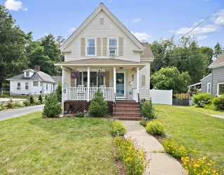 50 Standish Avenue, Plymouth, Massachusetts, 3 Bedrooms Bedrooms, 6 Rooms Rooms,1.5 BathroomsBathrooms,Residential,For Sale,Standish Avenue,73556438