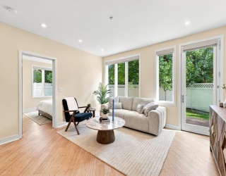 24 Bay State Rd, Cambridge, Massachusetts, 3 Bedrooms Bedrooms, 5 Rooms Rooms,2.5 BathroomsBathrooms,Residential,For Sale,Bay State Rd,73556437