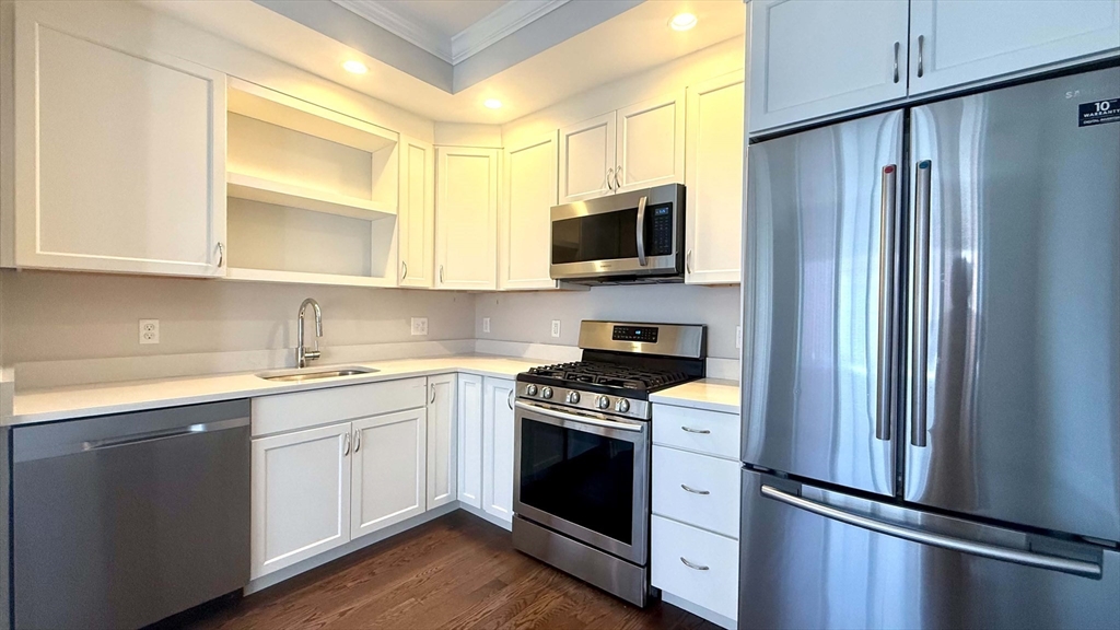 371 Main St, Woburn, Massachusetts, 1 Bedroom Bedrooms, 2 Rooms Rooms,1 BathroomBathrooms,Residential Lease,For Rent,Main St,73556477
