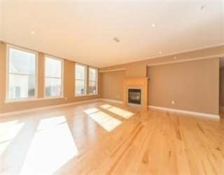 335 West 2nd, Boston, Massachusetts, 2 Bedrooms Bedrooms, 4 Rooms Rooms,2 BathroomsBathrooms,Residential,For Sale,West 2nd,73556507