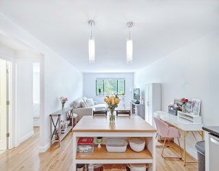 44 Lafayette Ave, Chelsea, Massachusetts, 1 Bedroom Bedrooms, 3 Rooms Rooms,1 BathroomBathrooms,Residential,For Sale,Lafayette Ave,73556505