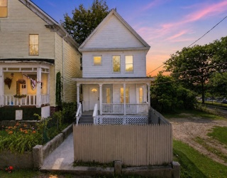 2 Ely St, Worcester, Massachusetts, 4 Bedrooms Bedrooms, 7 Rooms Rooms,2 BathroomsBathrooms,Residential,For Sale,Ely St,73556508