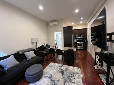 170 Saint Botolph Street, Boston, Massachusetts, 1 Bedroom Bedrooms, 4 Rooms Rooms,1 BathroomBathrooms,Residential Lease,For Rent,Saint Botolph Street,73556511
