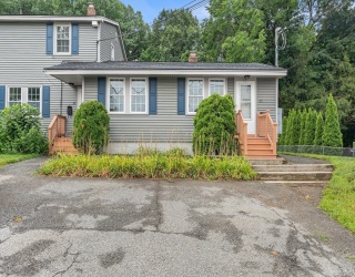 65 Willard St, Ayer, Massachusetts, 2 Bedrooms Bedrooms, 4 Rooms Rooms,1 BathroomBathrooms,Residential,For Sale,Willard St,73556510