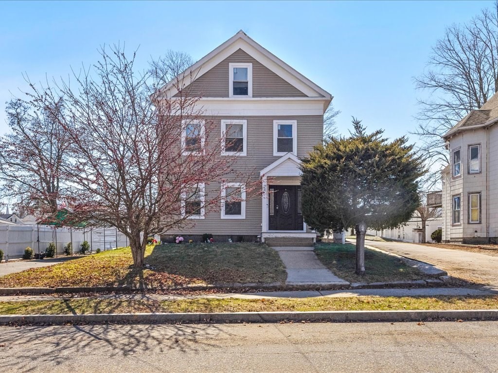 24 Summer St, Westborough, Massachusetts, 5 Bedrooms Bedrooms, 9 Rooms Rooms,2.5 BathroomsBathrooms,Residential,For Sale,Summer St,73556515