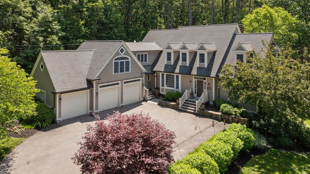 63 Old East St, Carlisle, Massachusetts, 4 Bedrooms Bedrooms, 10 Rooms Rooms,5 BathroomsBathrooms,Residential,For Sale,Old East St,73556530