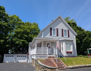 50 Ash St, Gardner, Massachusetts, 4 Bedrooms Bedrooms, 10 Rooms Rooms,3.5 BathroomsBathrooms,Residential Income,For Sale,Ash St,73556536