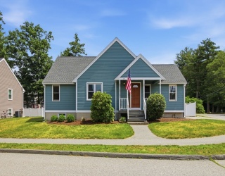3301 Pouliot Place, Wilmington, Massachusetts, 3 Bedrooms Bedrooms, 6 Rooms Rooms,2 BathroomsBathrooms,Residential,For Sale,Pouliot Place,73556513