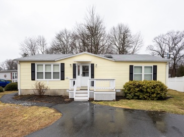 30 Leisurewood Drive, Rockland, Massachusetts, 2 Bedrooms Bedrooms, 5 Rooms Rooms,2 BathroomsBathrooms,Residential,For Sale,Leisurewood Drive,73492068 30 Leisurewood Drive, Rockland, Massachusetts, 2 Bedrooms Bedrooms, 5 Rooms Rooms,2 BathroomsBathrooms,Residential,For Sale,Leisurewood Drive,73492068