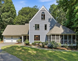 15 Larch Road, Acton, Massachusetts, 4 Bedrooms Bedrooms, 10 Rooms Rooms,2.5 BathroomsBathrooms,Residential,For Sale,Larch Road,73556500