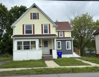 303 Chapman, Greenfield, Massachusetts, 3 Bedrooms Bedrooms, 7 Rooms Rooms,2 BathroomsBathrooms,Residential,For Sale,Chapman,73550908