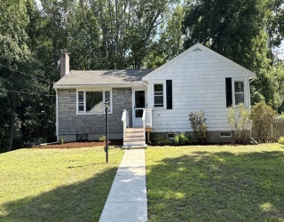 17 Paul Revere Road, Sharon, Massachusetts, 3 Bedrooms Bedrooms, 8 Rooms Rooms,2 BathroomsBathrooms,Residential,For Sale,Paul Revere Road,73556664