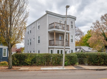 2131 Dorchester Avenue, Boston, Massachusetts, 3 Bedrooms Bedrooms, 6 Rooms Rooms,1 BathroomBathrooms,Residential Lease,For Rent,Dorchester Avenue,73556498