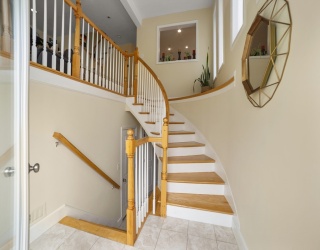 405 America Blvd, Ashland, Massachusetts, 3 Bedrooms Bedrooms, 5 Rooms Rooms,3 BathroomsBathrooms,Residential,For Sale,America Blvd,73556681