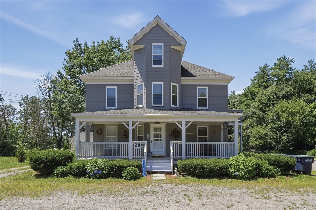 28 Worcester Road, Sterling, Massachusetts, 3 Bedrooms Bedrooms, 10 Rooms Rooms,3 BathroomsBathrooms,Residential Income,For Sale,Worcester Road,73556690